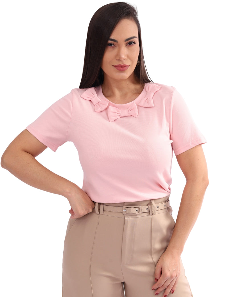 Blusa Feminina Com Detalhe de Laços na Gola