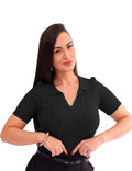 Blusa Feminina Polo Tricot com Textura Canelada e Gola V